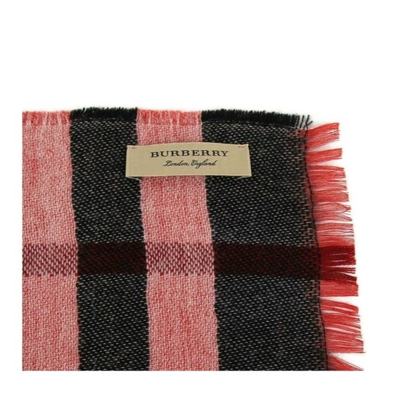 NWT BURBERRY REVERSIBLE COLOUR CHECK WOOL SCARF - Picture 2 of 7
